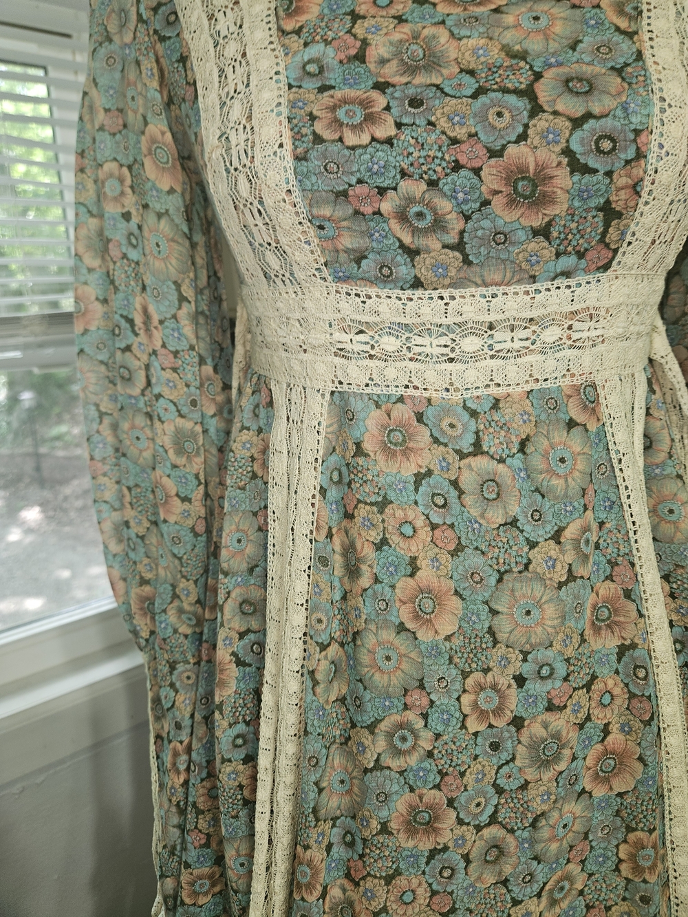Gunne Sax by Jessica Black Label Sunflower Dress - Picture 2 of 8